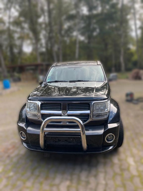 Bild des Angebotes Dodge Nitro 2.8 CRD Diesel mit 177 PS und Autom.