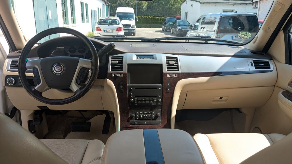 Bild des Angebotes Cadillac Escalade 6.2 V8 Sport Luxury Autom. Sport Luxury