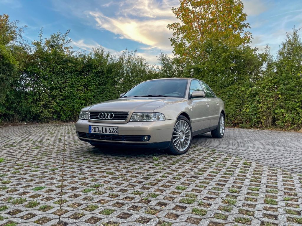Audi A4 2.8 tiptronic quattro - Bastler