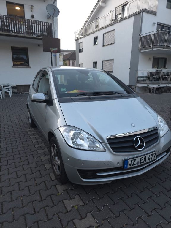 Bild des Angebotes Mercedes-Benz Sehr gepflegter A180 mit geringer Laufleistung
