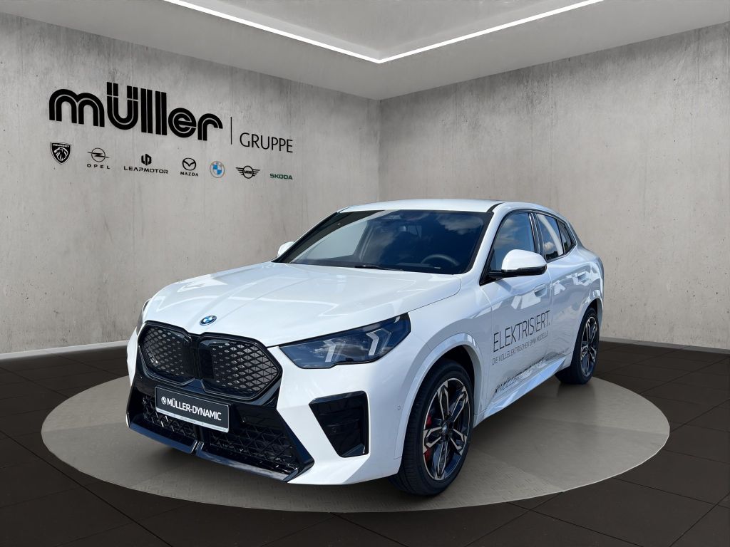 Bild des Angebotes BMW iX2 xDrive30 M SPORT PRO LED HUD HIFI 360° KAMER