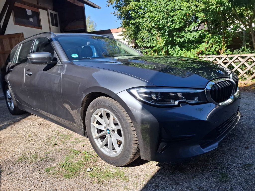 BMW 318d Touring