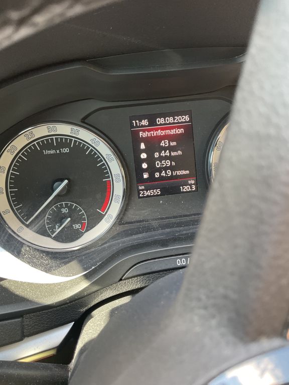 Bild des Angebotes Skoda Karoq 1.6 TDI Ambition Ambition