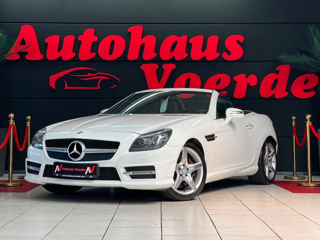 Bild des Angebotes Mercedes-Benz SLK 200 AMG-PAKET/LEDER/SHZ/NAVI/KAMERA/KEYLESS