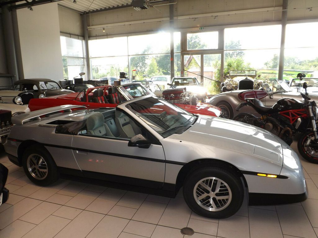 Bild des Angebotes Pontiac Fiero V6 Cabrio - mit nur vierhundert Kilometern