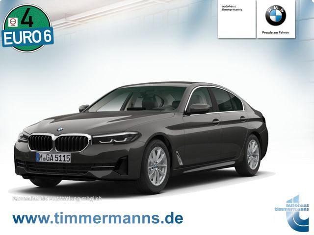 Bild des Angebotes BMW 530d Navi Bluetooth PDC MP3 Schn. Klima