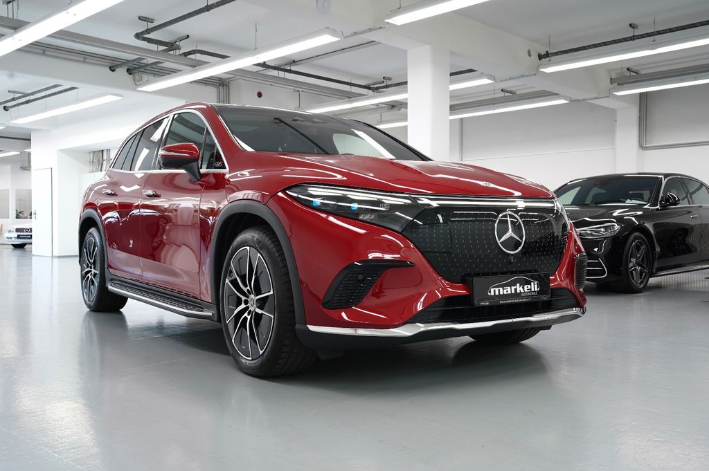 Bild des Angebotes Mercedes-Benz EQS 450 4Matic SUV ! MODELL 2026 ! 22 KWH LOAD .