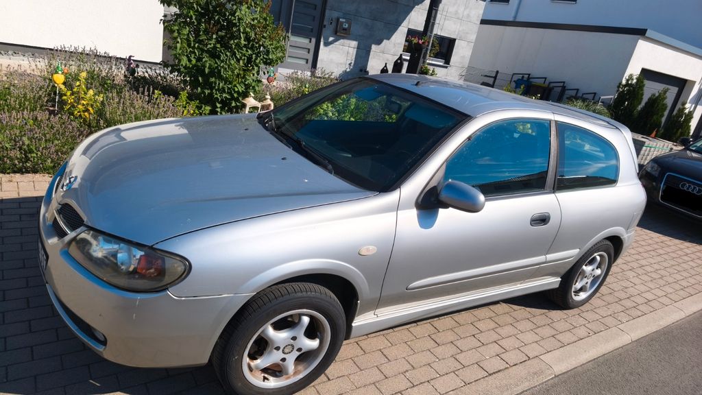 Nissan Almera 1.5 acenta acenta