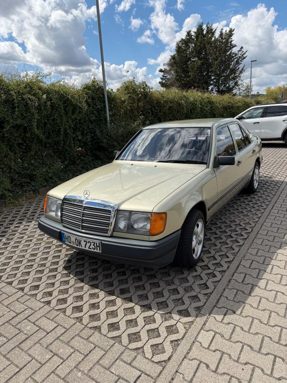 Bild des Angebotes Mercedes-Benz W124 Diesel | Familienbesitz | H-K