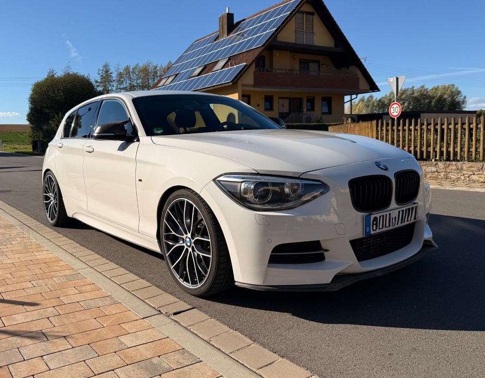 BMW M135i|383 PS eingetragen |M Performance|gepflegt