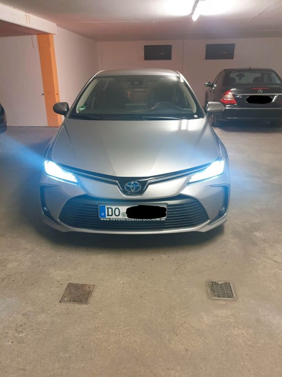 Bild des Angebotes Toyota Corolla 1,8 Hybrid Club