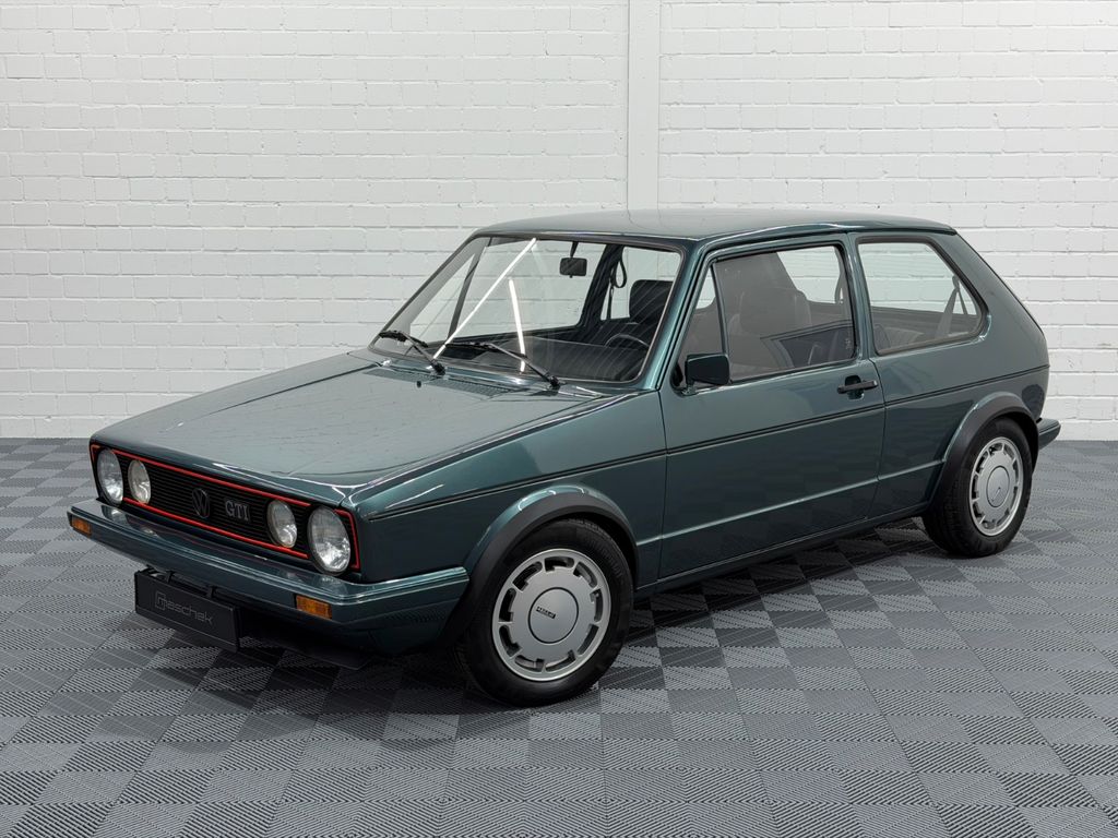 Volkswagen Golf 1 GTI | Lhasagrün | Neuaufbau!