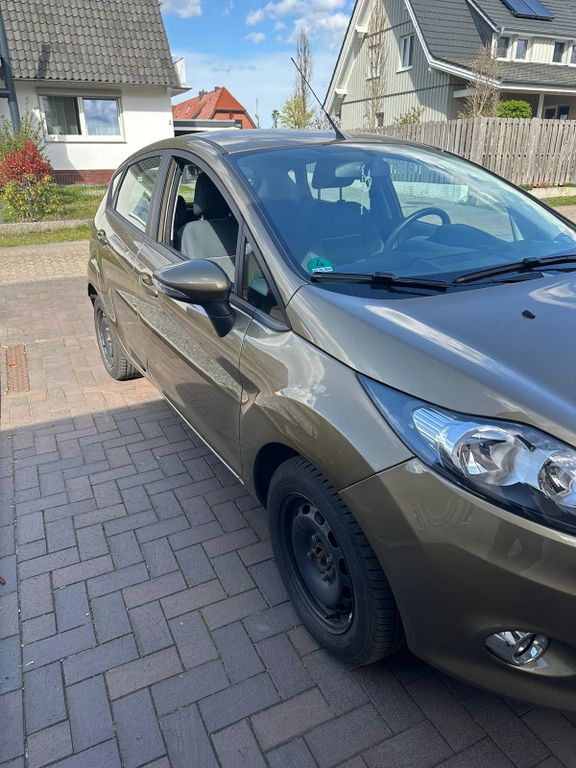 Bild des Angebotes Ford Fiesta 1,25 60kW Champions League Edition