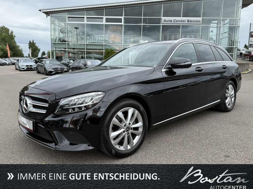 Bild des Angebotes Mercedes-Benz C 180 AVANTGARDE/BURMESTER/KAMERA/HEAD UP/LEDER
