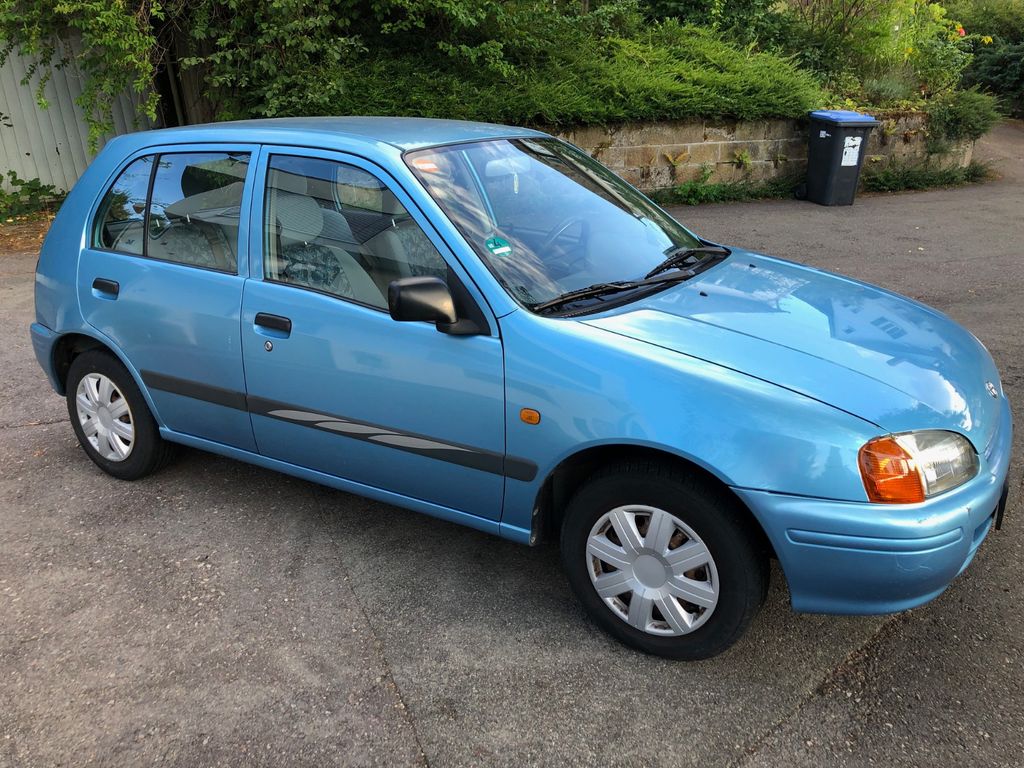 Toyota Starlet 1.3 - TÜV 07/28
