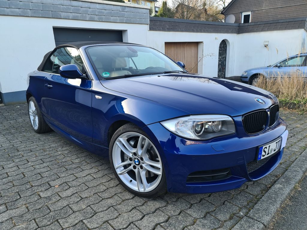Bild des Angebotes BMW 135i Cabrio DKG, HK- gepflegtes Frauenfahrzeug
