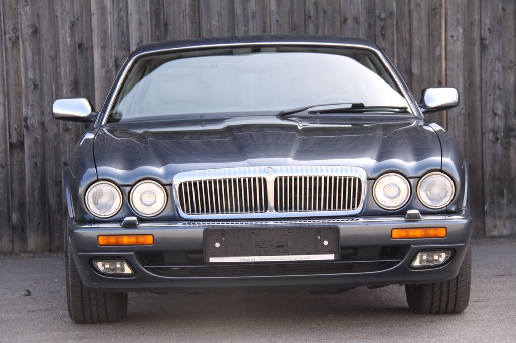 Bild des Angebotes Jaguar Daimler Double Six Majestic 3 Jahre Garantie