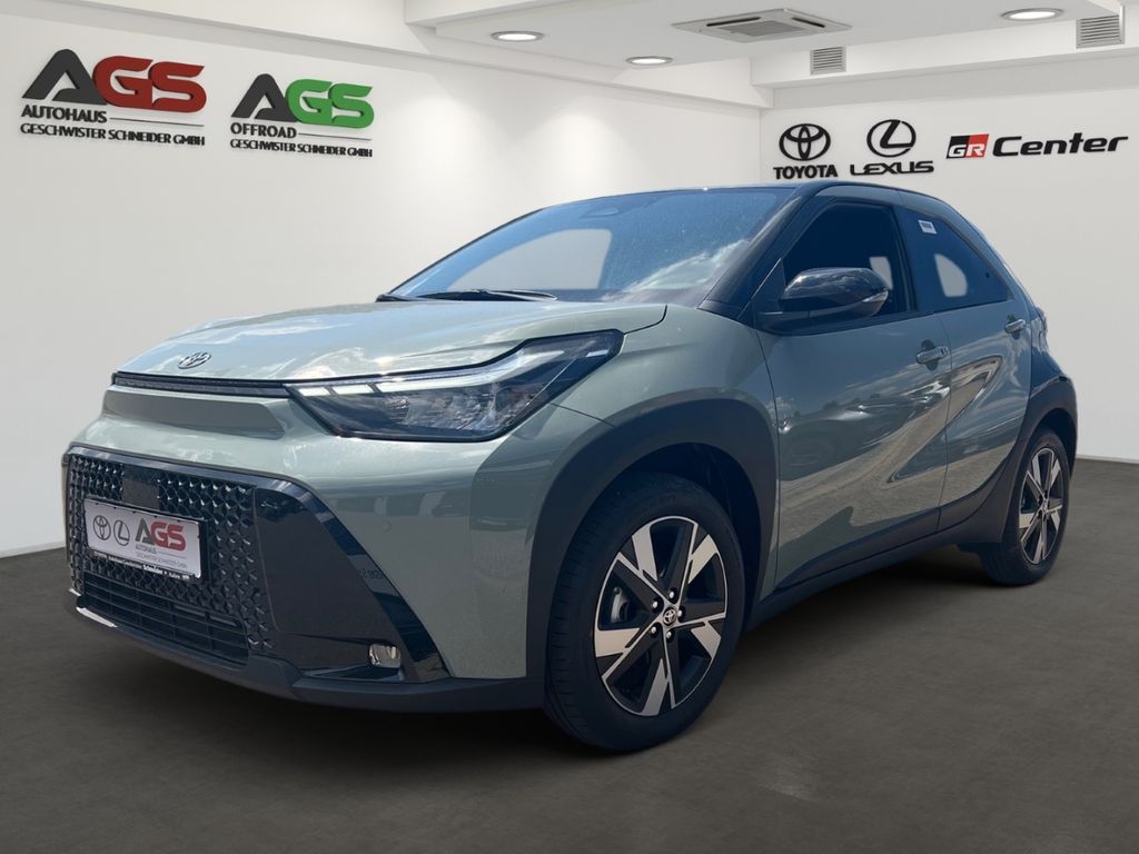 Bild des Angebotes Toyota Aygo X 1,5l Hybrid Teamplayer +Technik-Paket