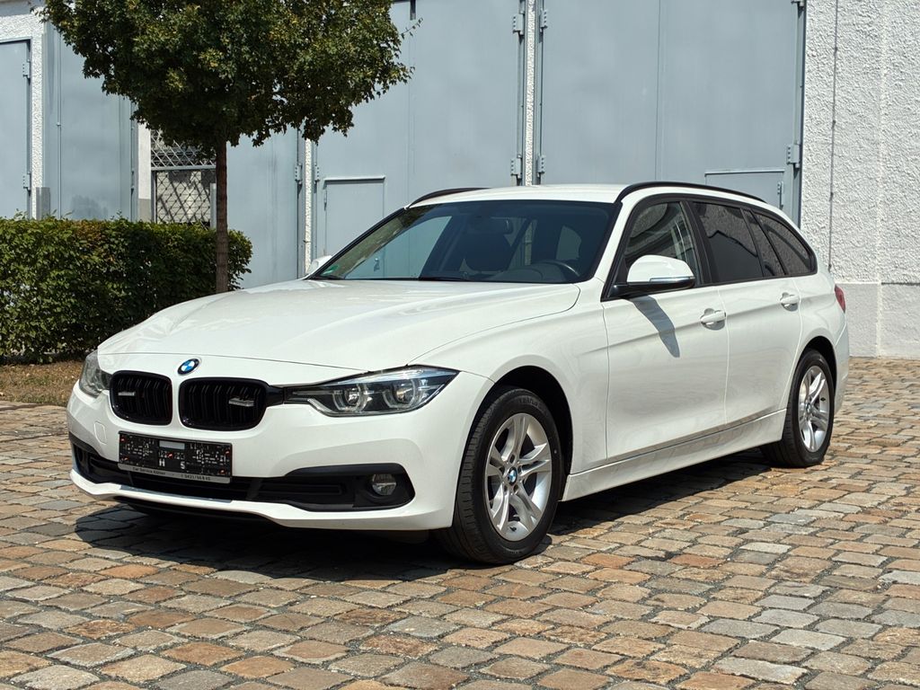 BMW 320d xDrive Touring Automatik LED PDC Navi