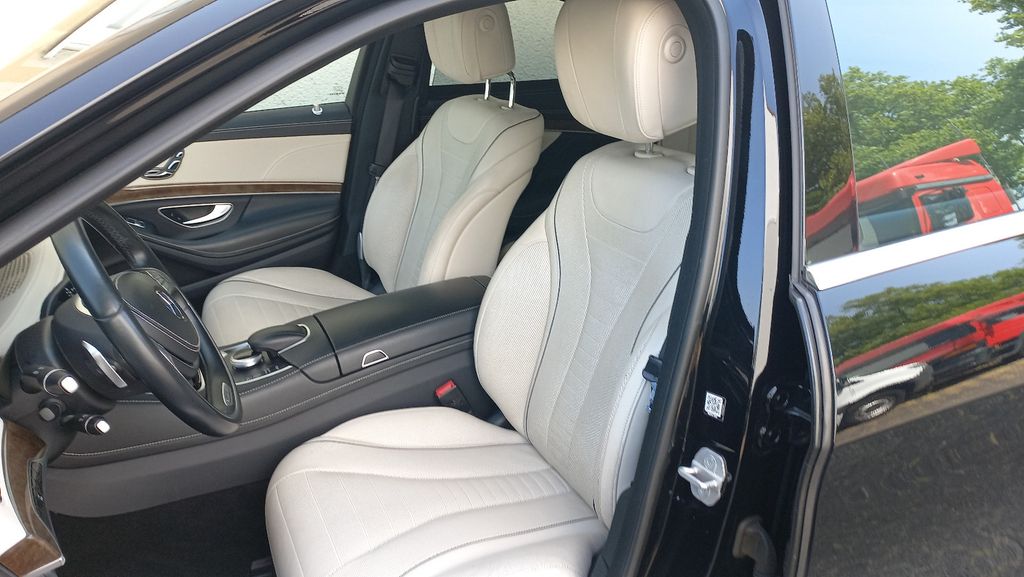 Bild des Angebotes Mercedes-Benz S 350,1 Hand,Allrad,LED,MB-Service,Luftfederung,