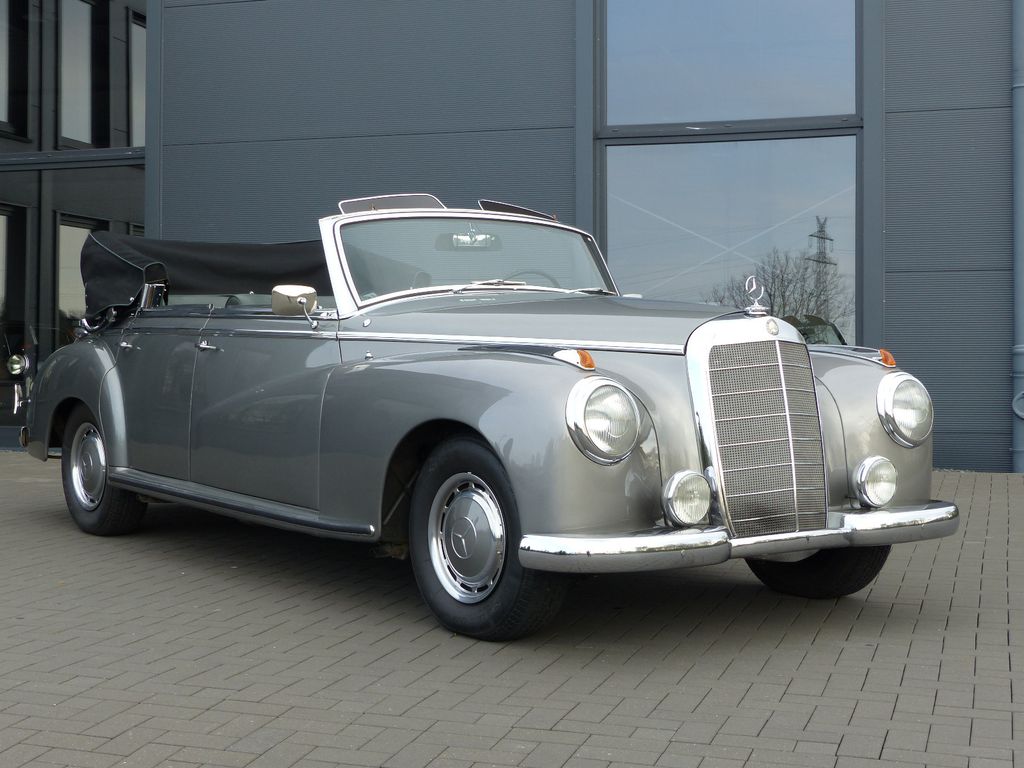 Mercedes-Benz 300 Werks Cabriolet*Moderne Technik-220 PS*