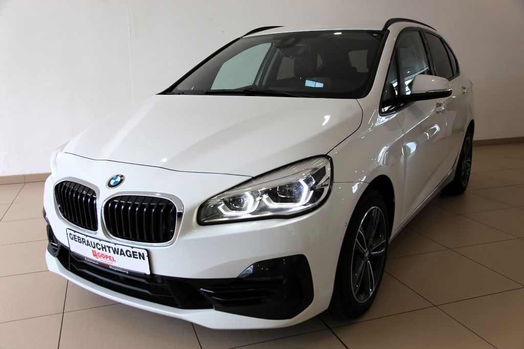 Bild des Angebotes BMW 220 i Active Tourer Sport Line PDC SHZ HUD