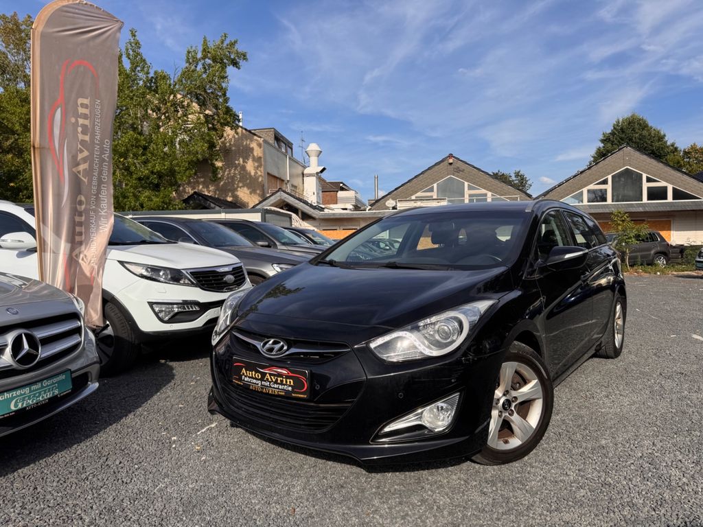 Bild des Angebotes Hyundai i40 cw FIFA World Cup Edition-XENON-NAVI-KAMERA