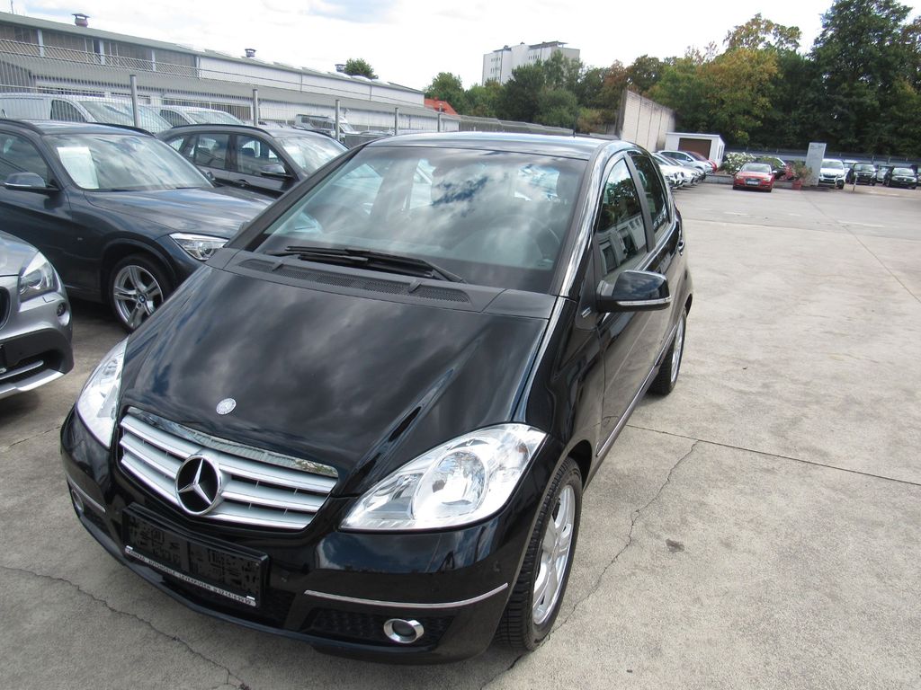 Bild des Angebotes Mercedes-Benz A 160,AUTOMATIK,KLIMA,SITZHEIZUNG.
