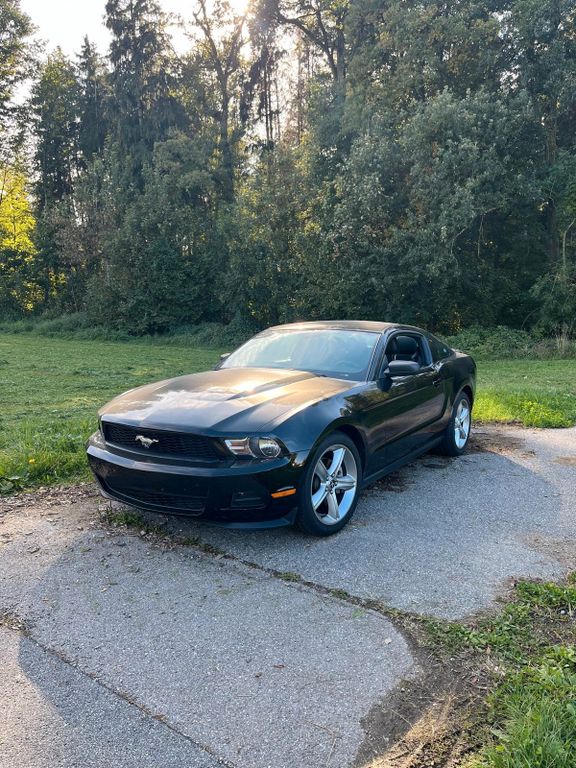 Bild des Angebotes Ford Mustang V6 Coupe