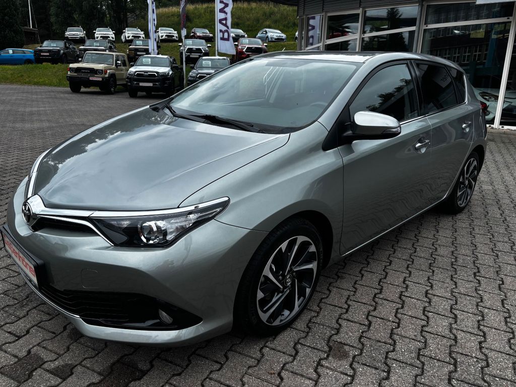Bild des Angebotes Toyota Auris Design Edition, wenig km, rep.Lackschaden