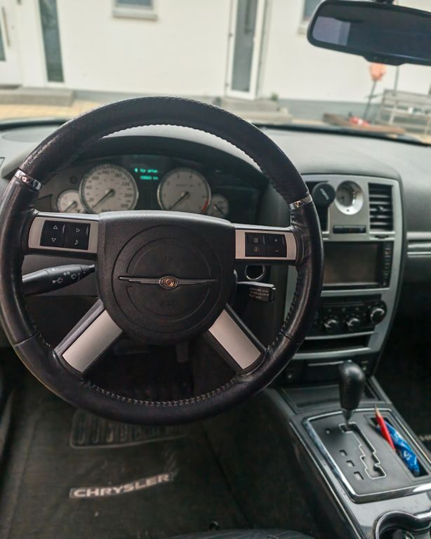 Bild des Angebotes Chrysler 300C SRT8 6.1 Autom. SRT8