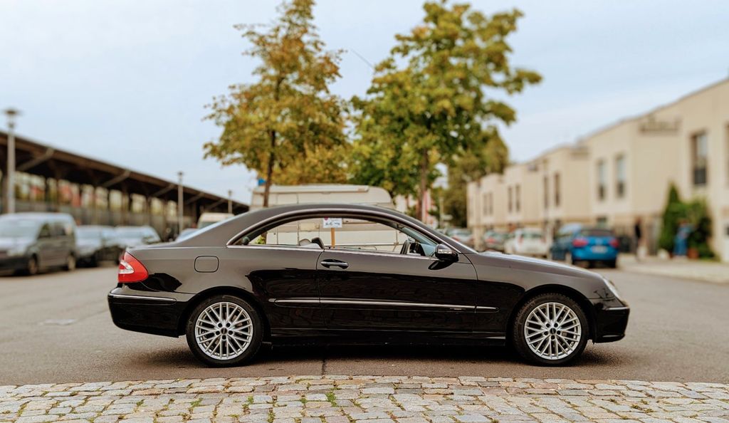 Bild des Angebotes Mercedes-Benz CLK 240 Avantgarde