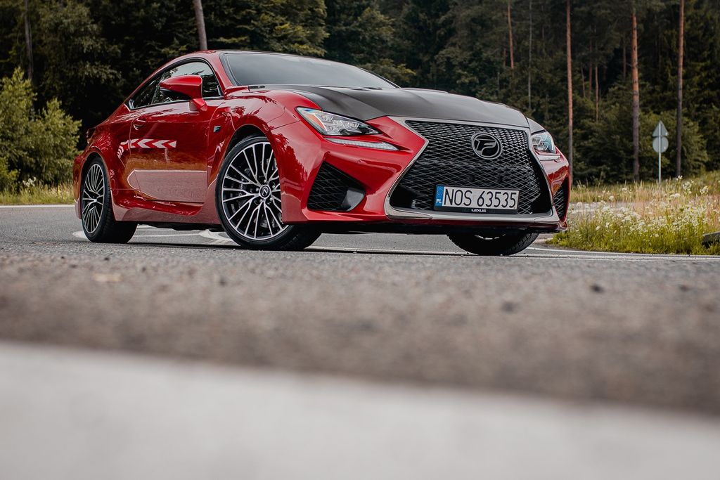 Bild des Angebotes Lexus LEXUS RC F CARBON 5.0 V8 2015