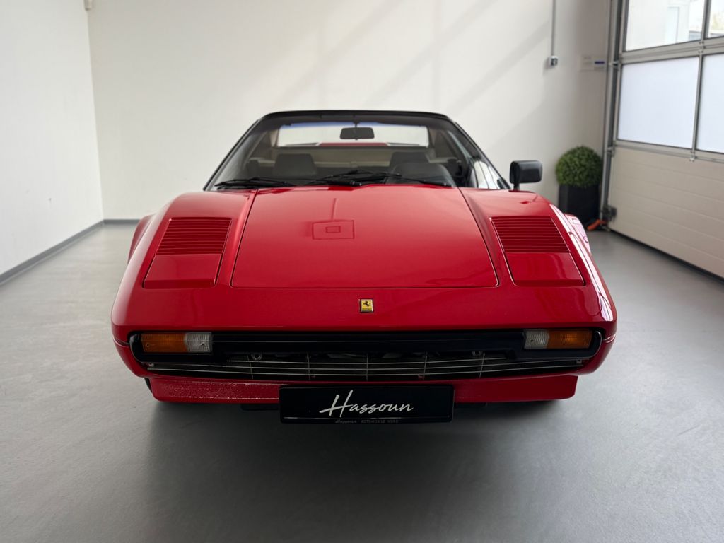 Bild des Angebotes Ferrari 308GTSi über 35 Jahre in Vorbesitz-hervorragend!
