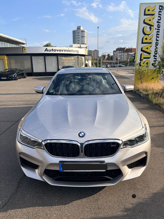 Bild des Angebotes BMW M5 xDrive F90 | Rhodonitsilber Metallic | 60