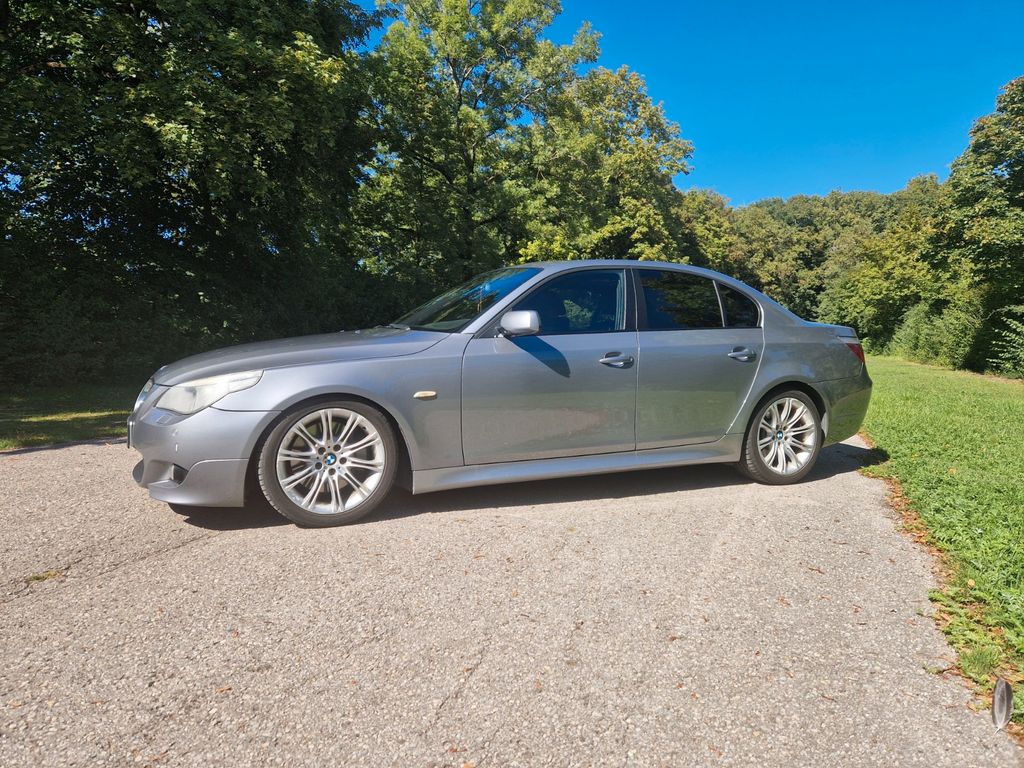 Bild des Angebotes BMW 535d A - M Paket