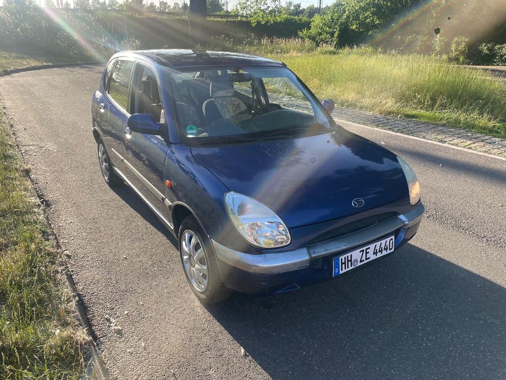 Bild des Angebotes Daihatsu Sirion 1.0 CX CX