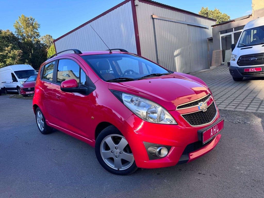 Bild des Angebotes Chevrolet Spark LT/Sehr gepflegt/Klima/SHZ/PDC/Alu/USB/AUX