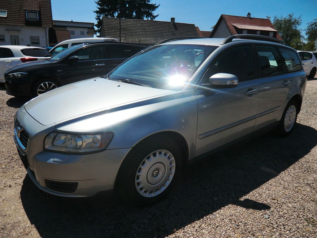 Bild des Angebotes Volvo V50 Kombi 1.8