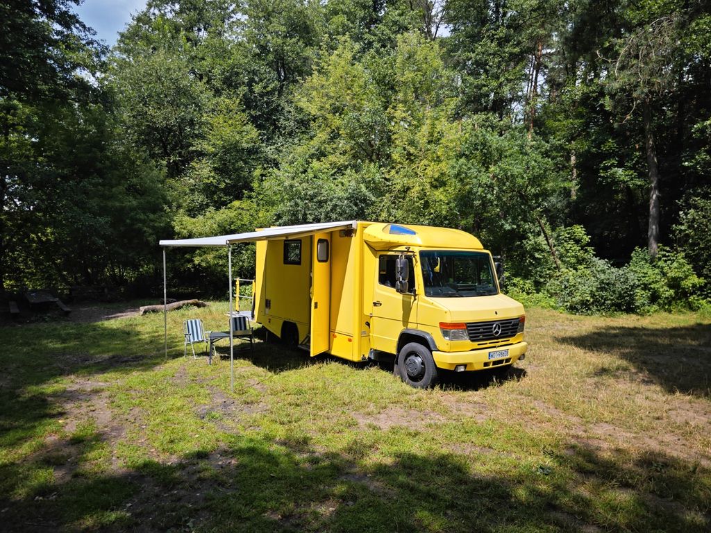 Bild des Angebotes Mercedes-Benz Mercedes Vario 818D camper automatic gearbox