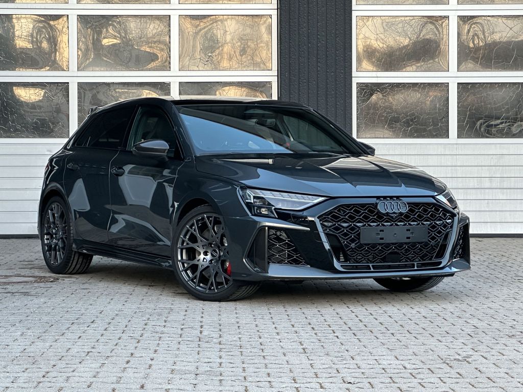 Bild des Angebotes Audi RS3 SPORTBACK FULL CARBON HUD 360 RS DESIGN