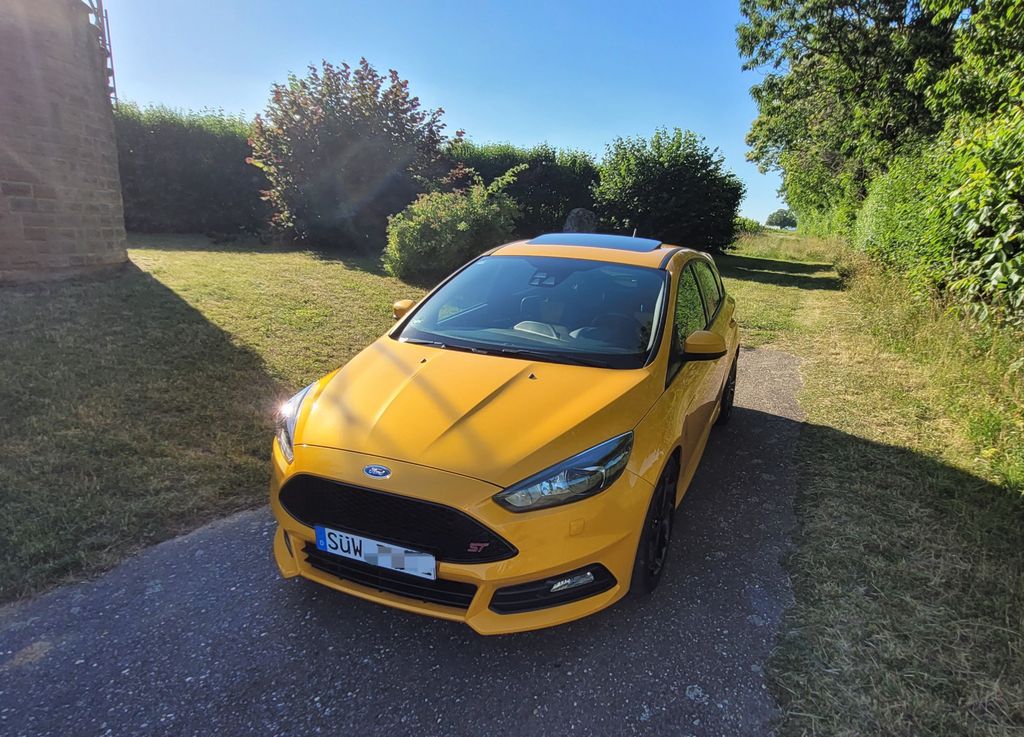 Bild des Angebotes Ford Focus 2,0 EcoBoost ST Leder-Sport-Paket ST
