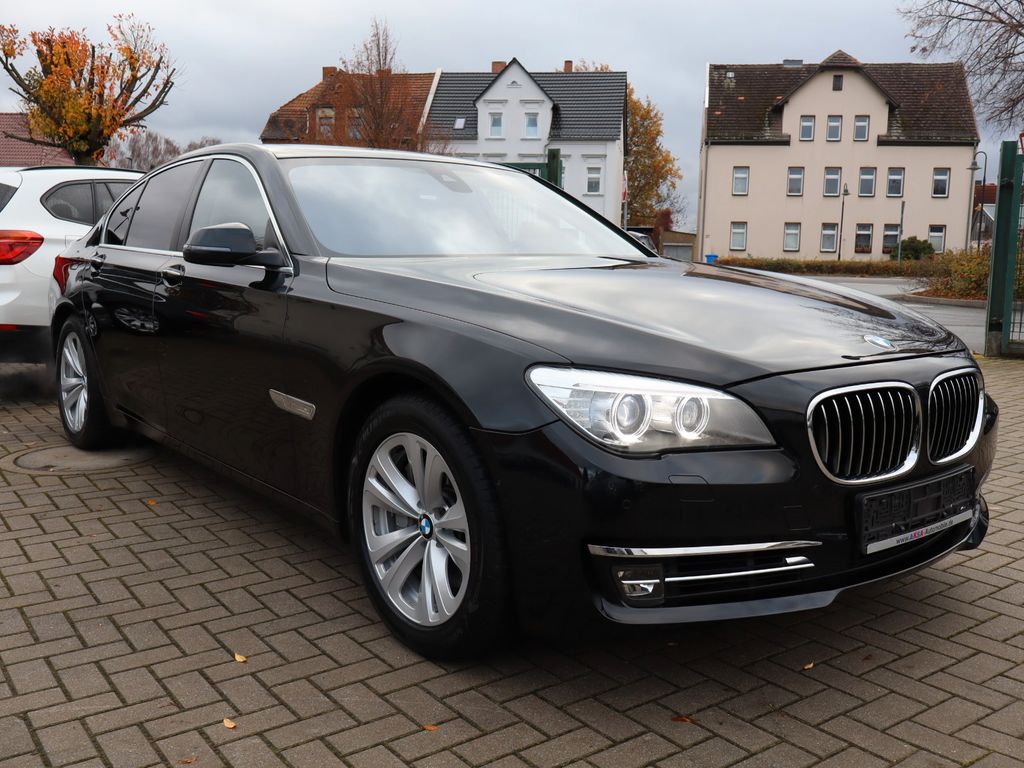 Bild des Angebotes BMW 740i