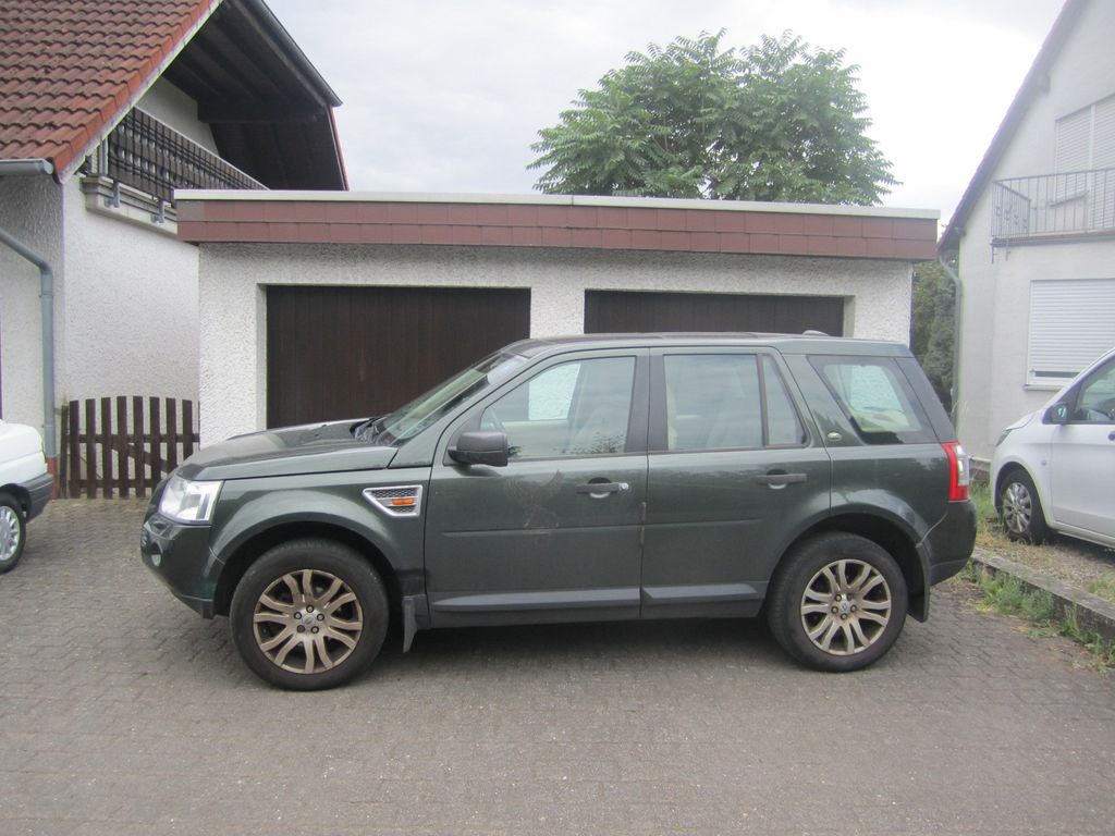 Bild des Angebotes Land Rover Freelander 2 HSE TD4 Automatik Allrad/AHK!!!