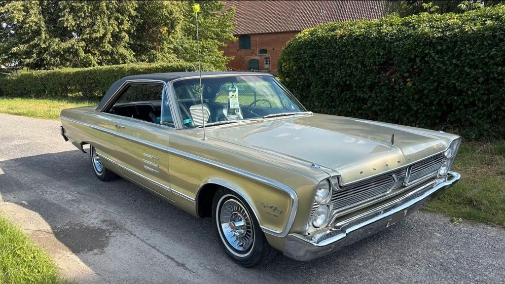 Plymouth Sport Fury V8
