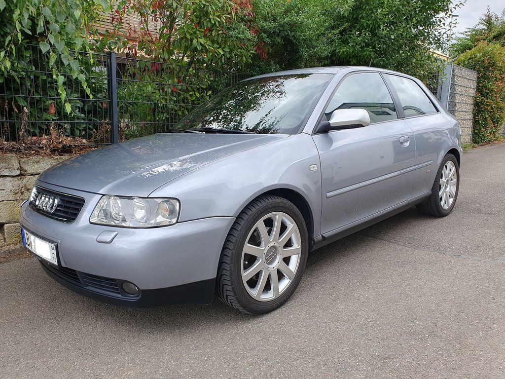 Audi A3 1.8T S line S line Xenon Tempomat Sitzheizung