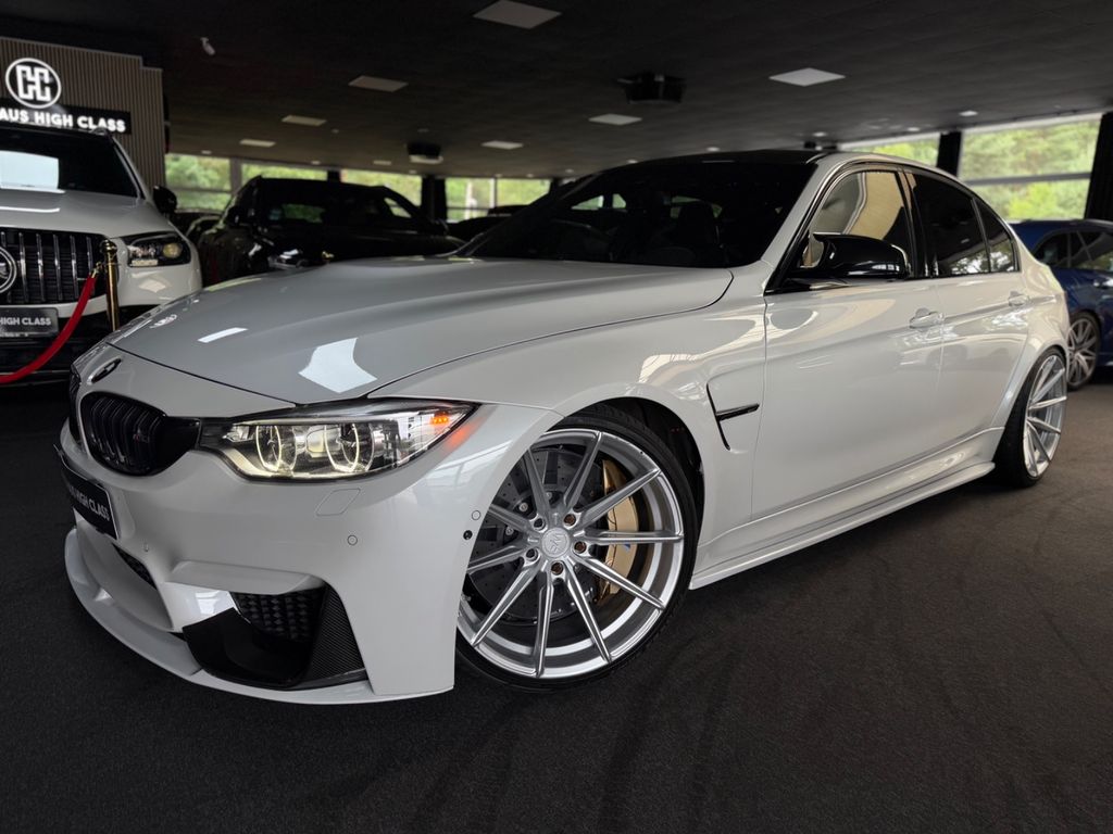 Bild des Angebotes BMW M3 Limousine*Keramik*Akrapovic*Carbon*Kamera