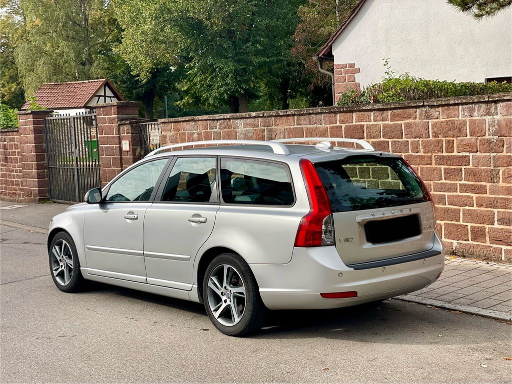 Bild des Angebotes Volvo D2 Business Edition*Xenon*Standheizung*Euro 5*