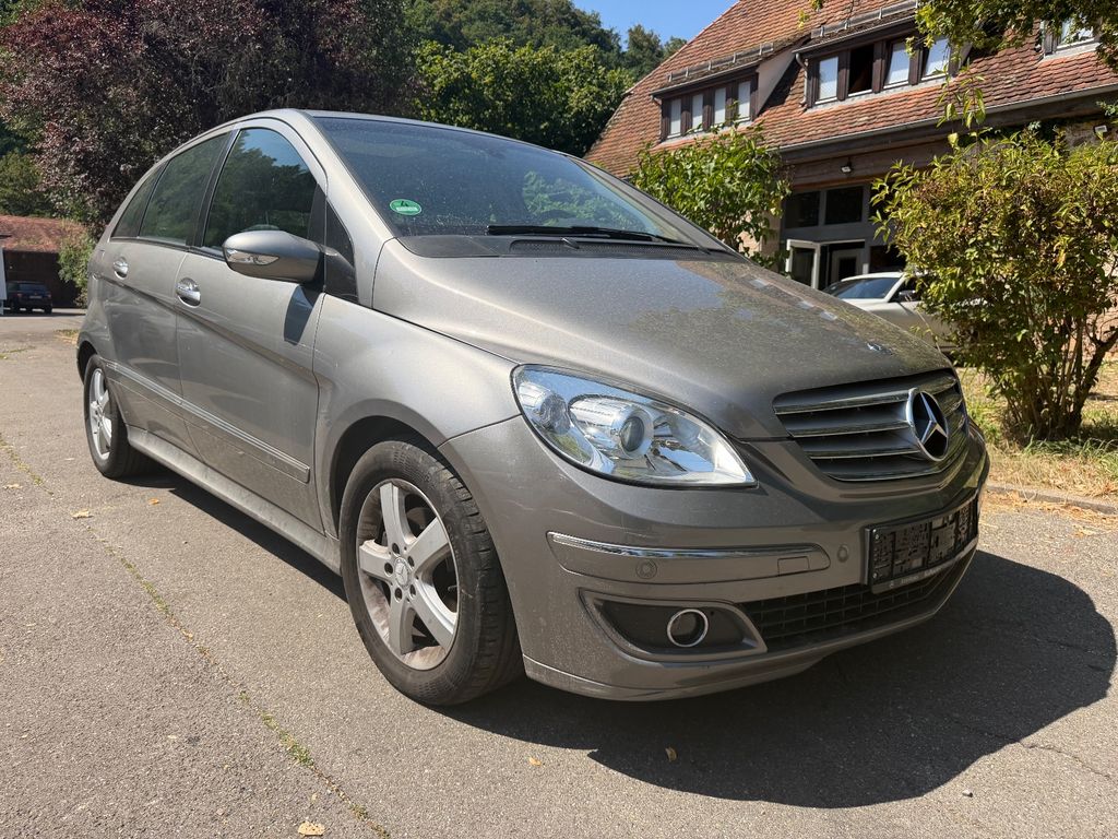 Bild des Angebotes Mercedes-Benz B 180 CDI Automatik/PDC/Panoram/Getriebe fehler