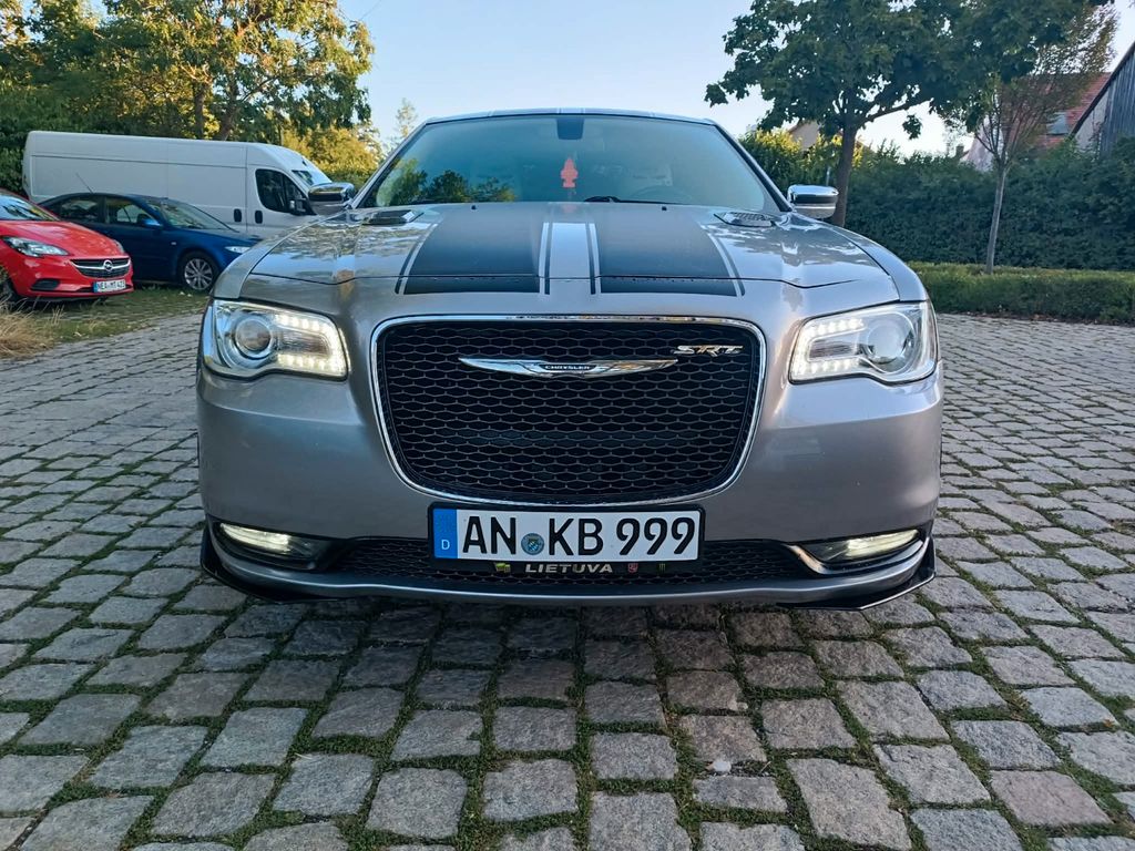 Bild des Angebotes Chrysler 300C SRT